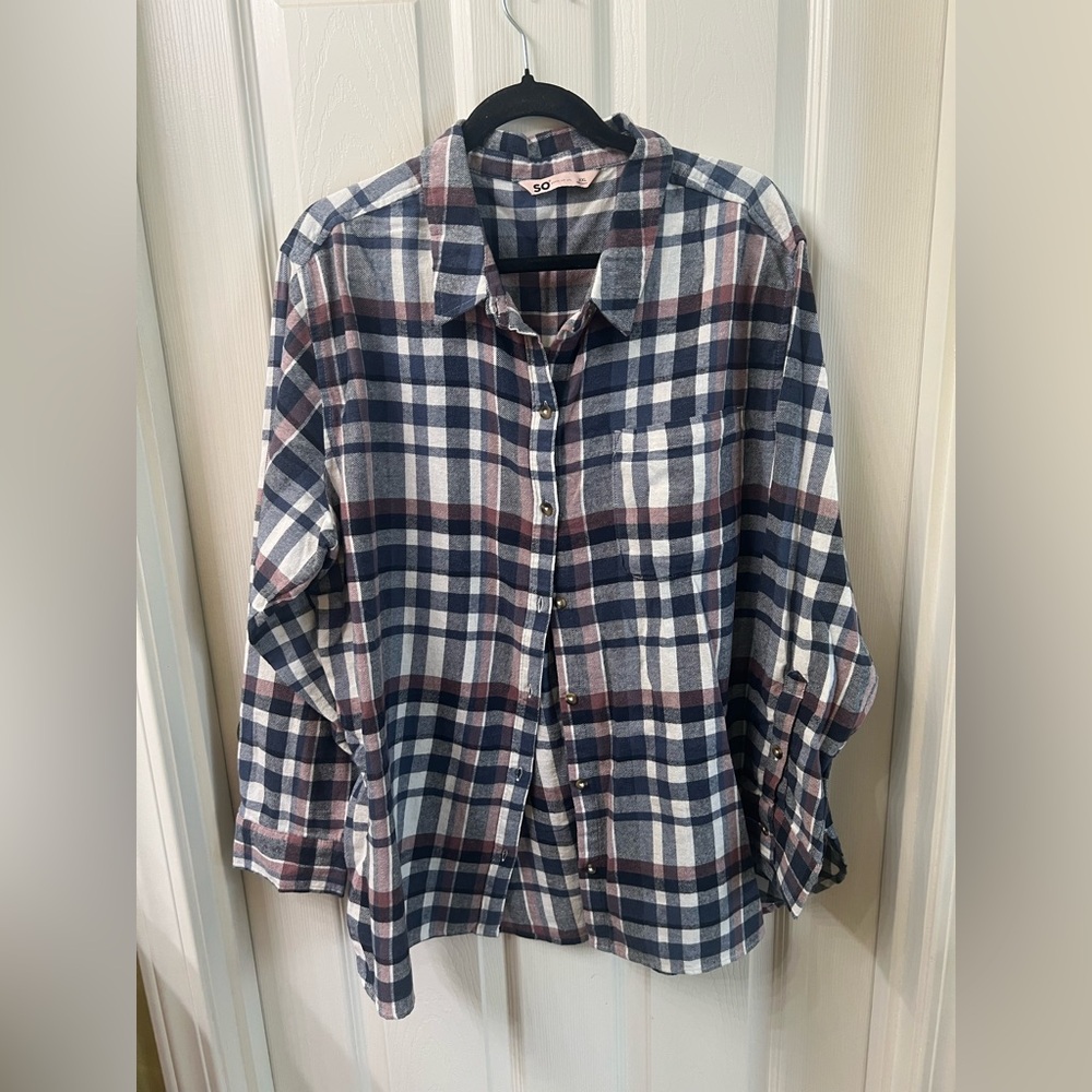 SO Navy and Cream Plaid Shirt XXL